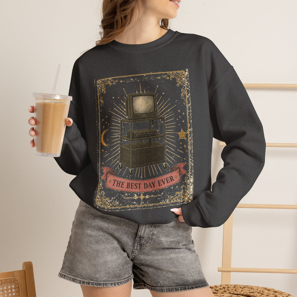 The Best Day Ever – Retro School TV Trolley Sweatshirt
