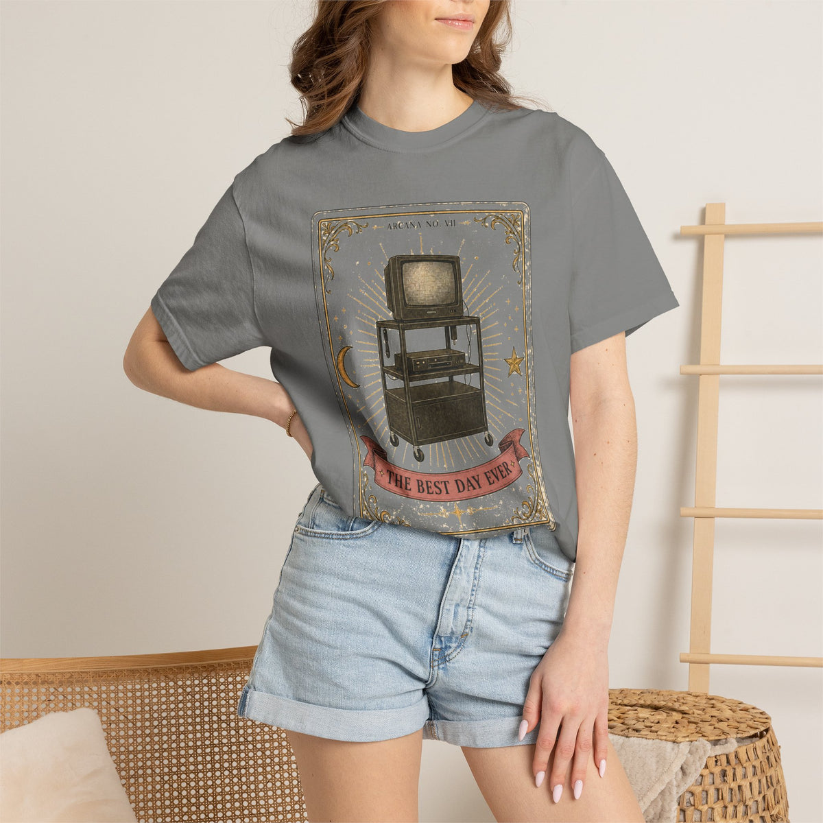The Best Day Ever – Retro TV Trolley T-Shirt