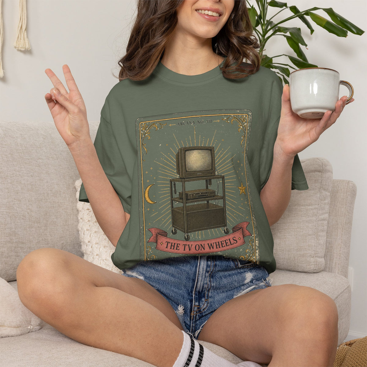 The TV on Wheels – Retro School Graphic T-Shirt